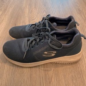 Skechers Lite-Weight shoes with memory foam